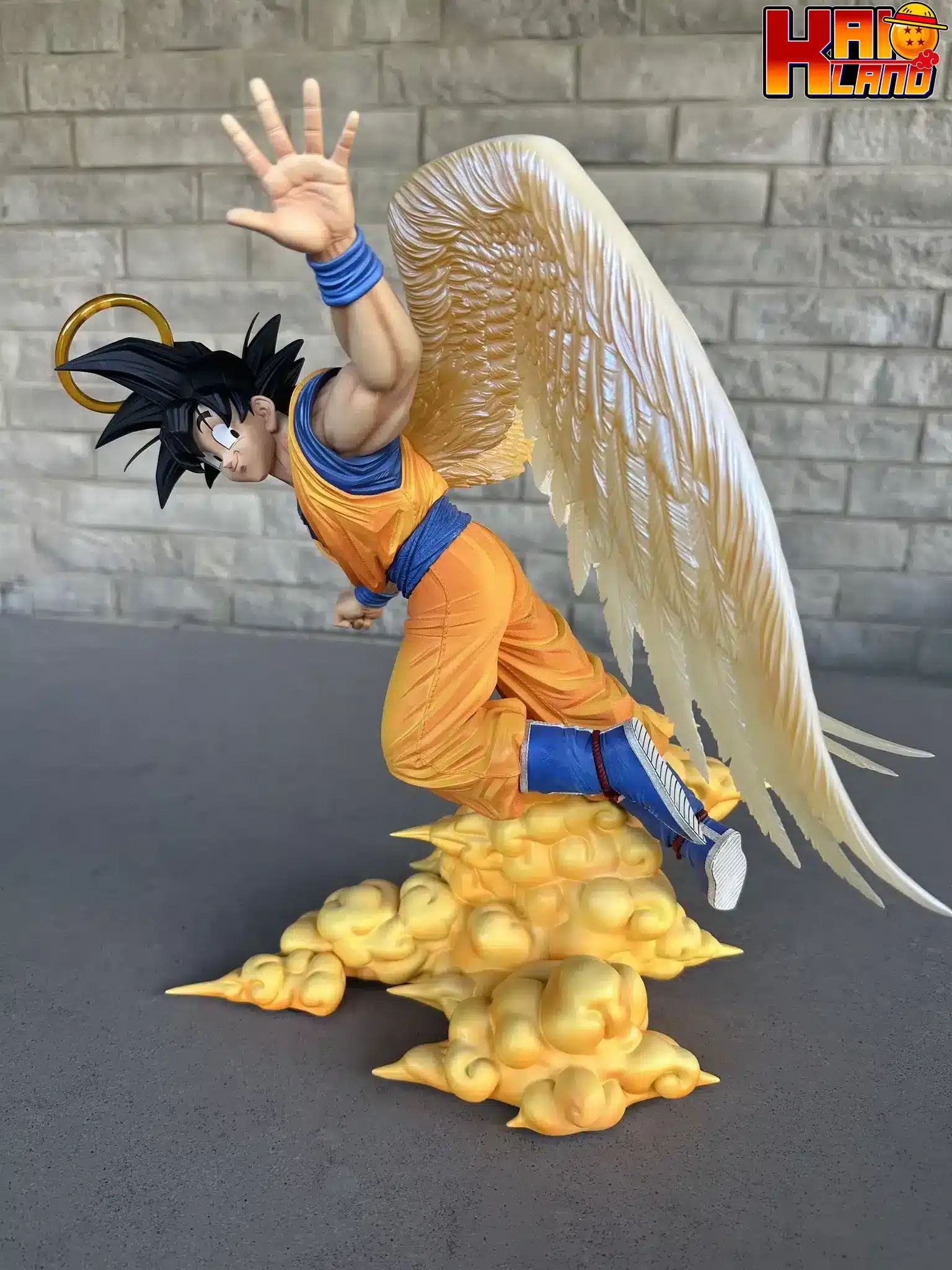 Dragon Ball Clouds Studio Goodbye Goku Resin Statue