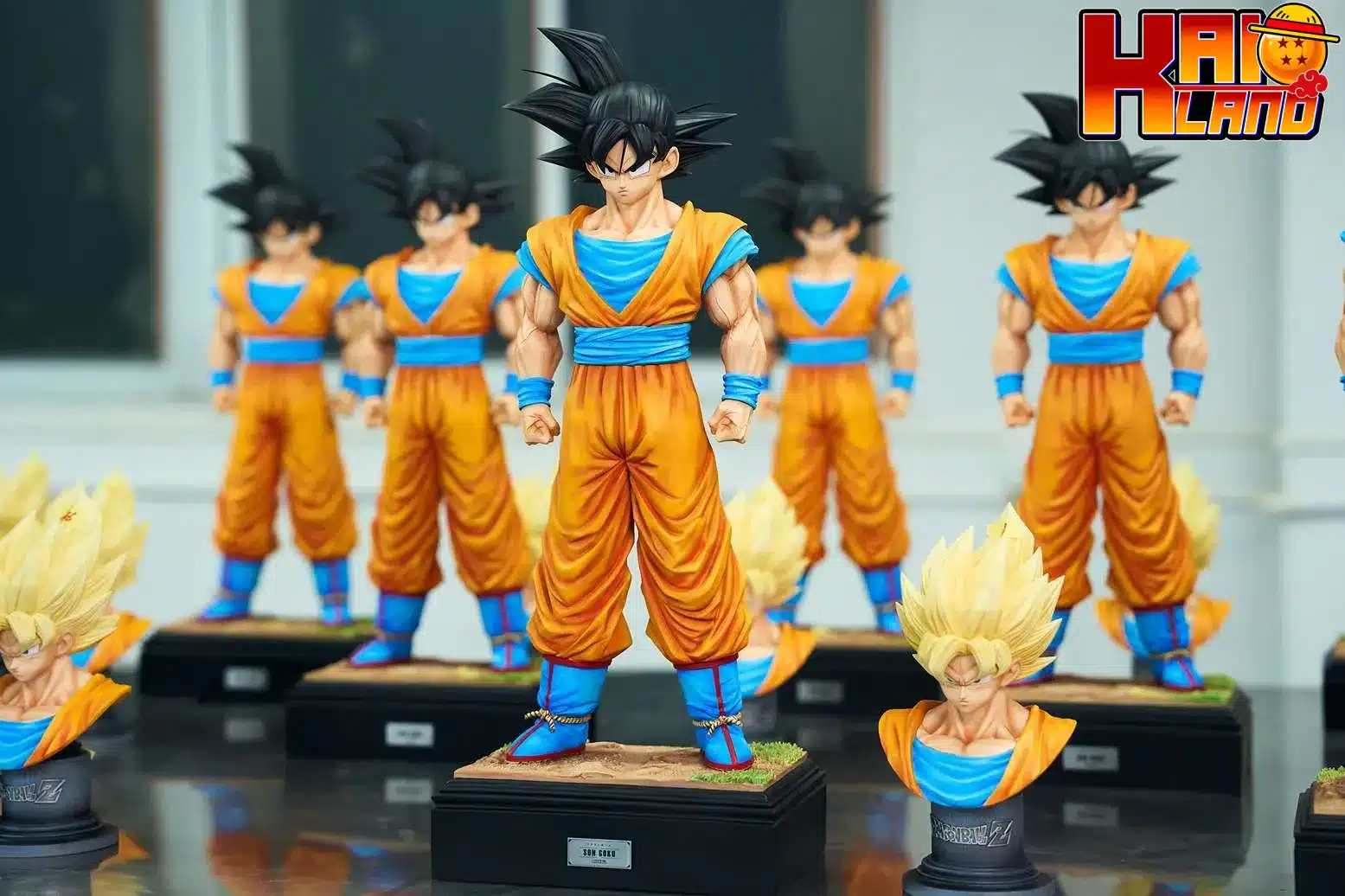 Dragon Ball Infinite Studio Goku Resin Statue