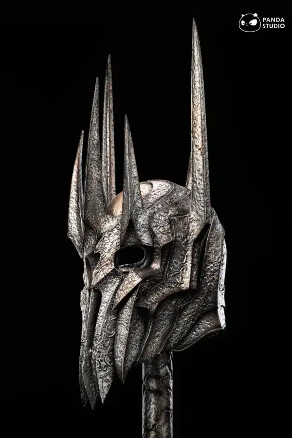 Lord of the Rings Panda Studio Helm of Sauron 2