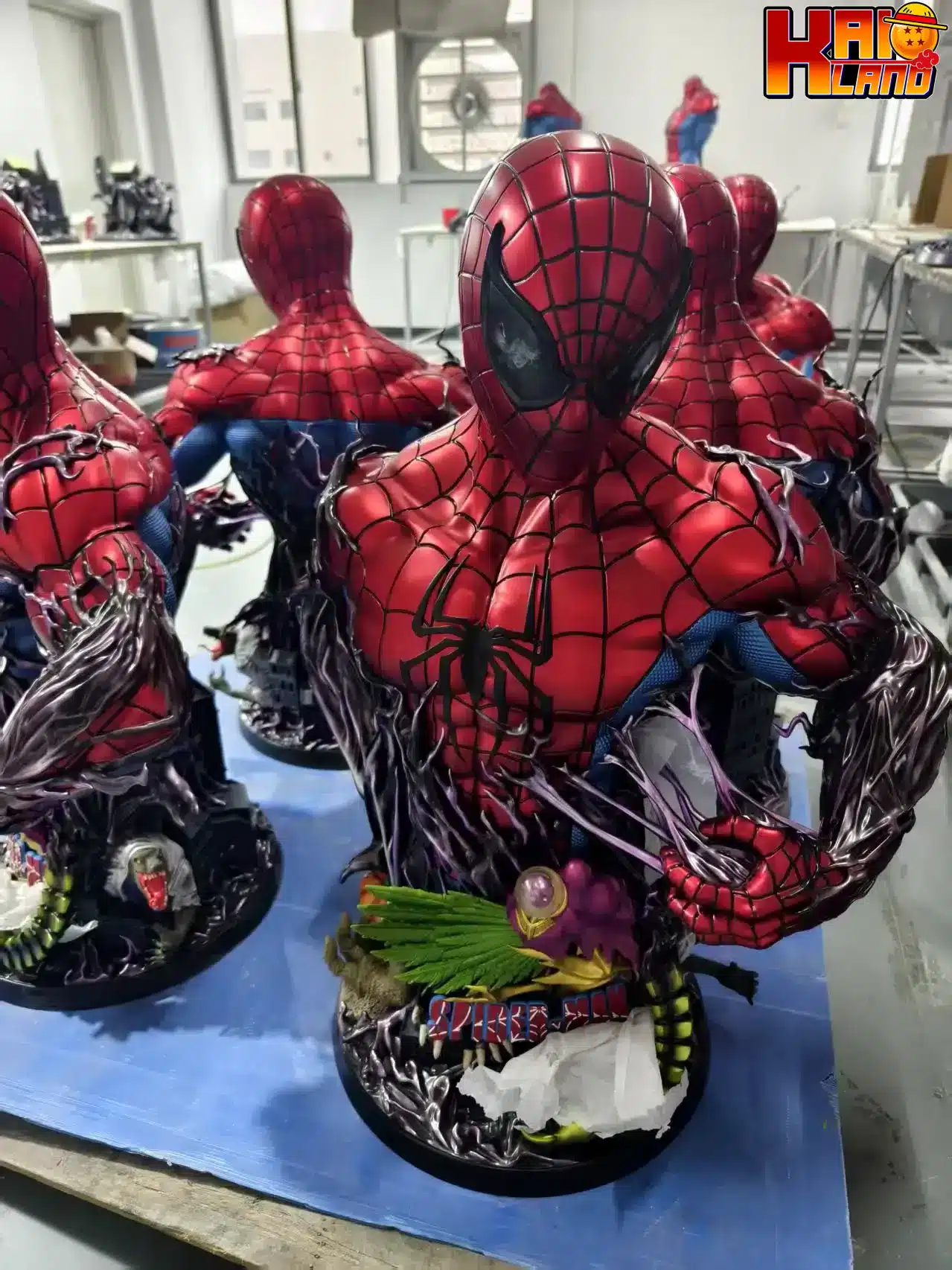 Marvel 27abyss Studio SpiderMan Bust Resin Statue