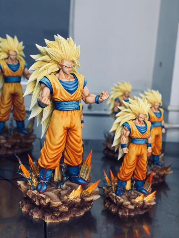 Dragon Ball Infinite Studio Goku SS3 Resin Statue 3 1