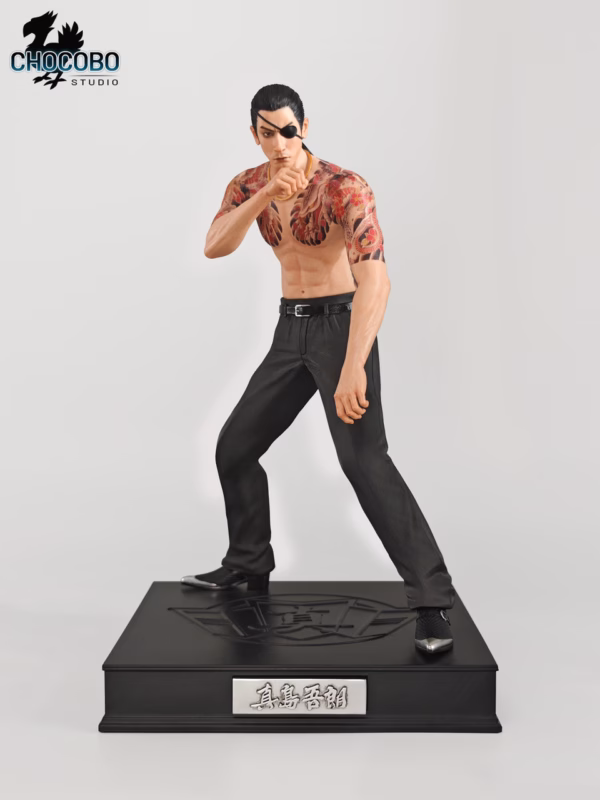 Yakuza CHOCOBO Studio Goro Majima Fighting Pose Resin Statue 2