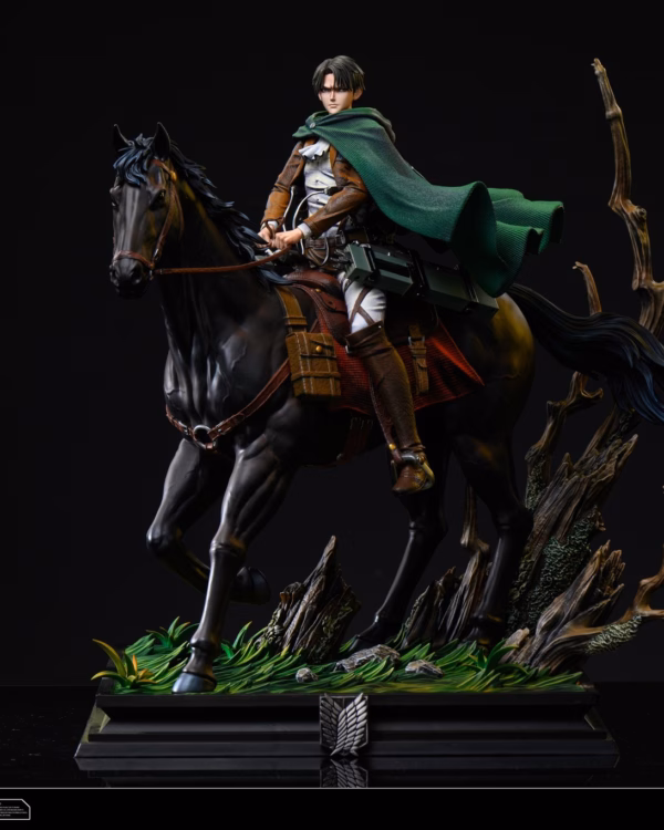 Attack on Titan Saoirse Studio Captain Levi Ackerman Resin Statue 1