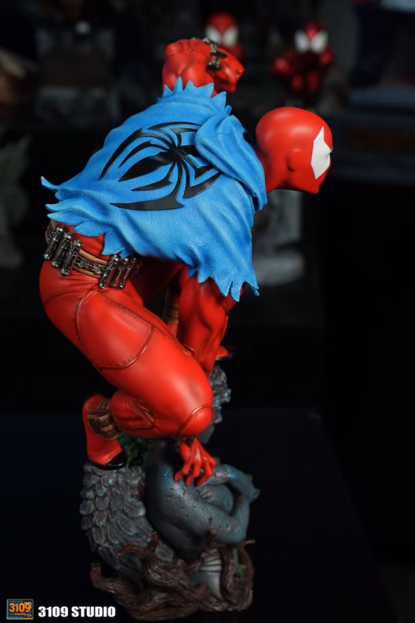 Marvel 3109 Studio Scarlet Spiderman Resin Statue 3