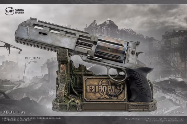 Resident Evil Panda Studio Requiem Revolver Requiem x Tactical handaxe Resin Statue 3
