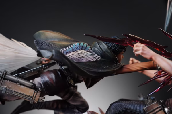 Attack on Titan Sure Studio Levi vs Reiner Resin Statue 6